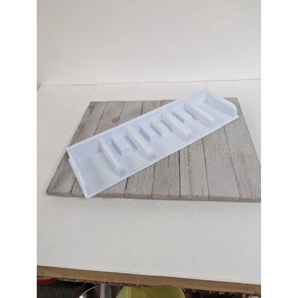 Monopoly Edition 2007 Game Replacement Money & Banker Tray - Picture 7 of 7